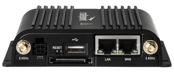 Cradlepoint - TB3-600C150M-EM - IBR600C LTE with Wifi incl. 3 years NetCloud Plan incl. Accessories