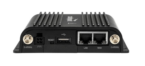 Cradlepoint – MAA1-0900600M-EA - IBR900 router with WiFi incl. 1 year NetCloud plan - UK, EU, UAE, SA, ZA